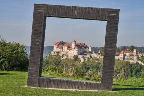 Gemeinde Hochburg-Ach Bezirk Braunau Duttendorf Aussicht Bilderrahmen Burghausen (Dirschl Johann) Österreich BR